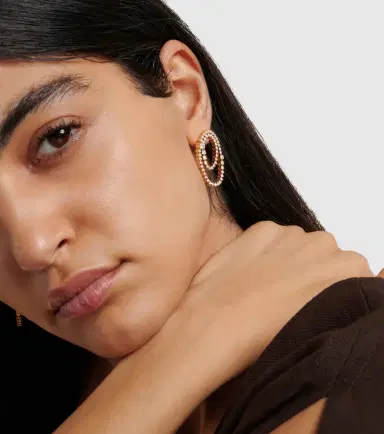 Sophie Bille Brahe Embrassée de Diamant 18kt gold single drop earring with diamonds | Thumbnail 5