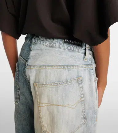 Balenciaga Fifty-Fifty low-rise wide-leg jeans | Thumbnail 2