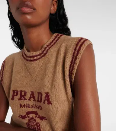 Prada Logo wool and cashmere sweater vest | Thumbnail 6