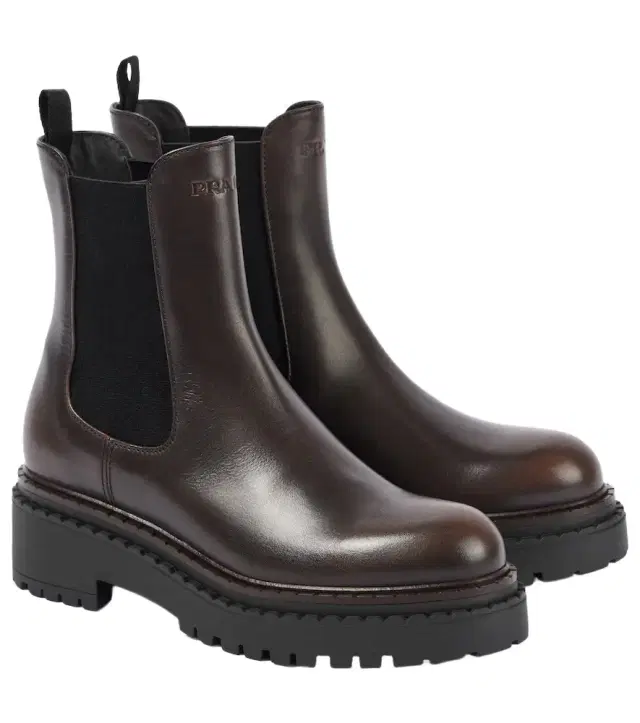 Leather Chelsea boots