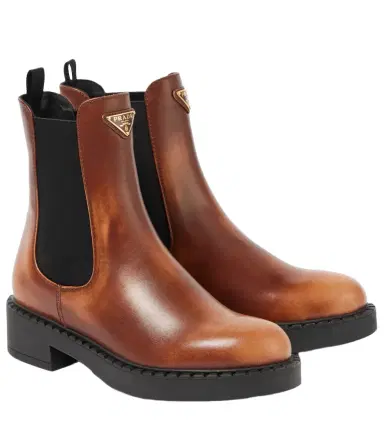 Prada Leather Chelsea boots | Thumbnail 1