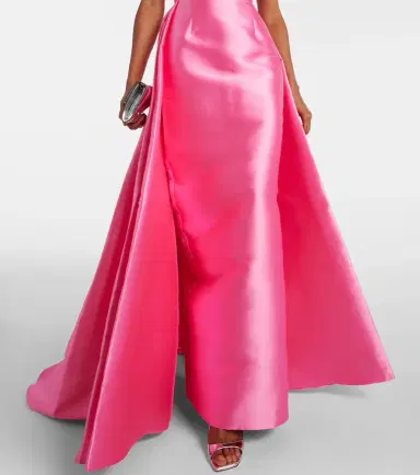 Solace London Strapless satin twill gown | Thumbnail 6