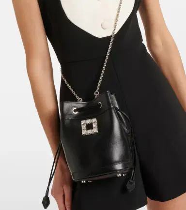 Roger Vivier Tres Vivier leather bucket bag | Thumbnail 4 Roger Vivier Tres Vivier leather bucket bag | Thumbnail 4