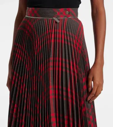 Burberry Check plissé midi skirt | Thumbnail 4