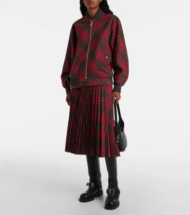 Burberry Check plissé midi skirt | Thumbnail 5