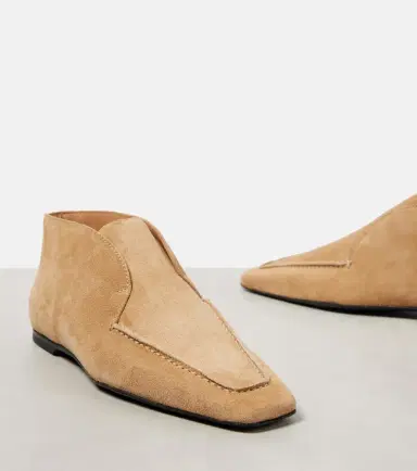 Toteme Desert suede boots | Thumbnail 4