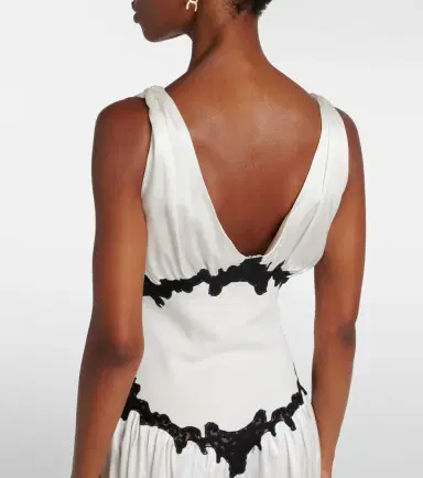 Gabriela Hearst Highland embroidered silk and wool gown | Thumbnail 2