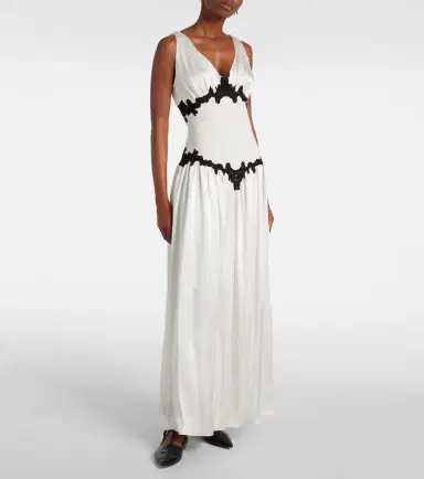 Gabriela Hearst Highland embroidered silk and wool gown | Thumbnail 3