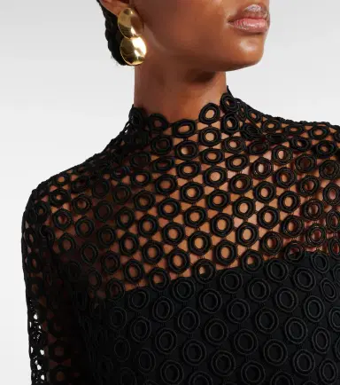 David Koma Macramé gown | Thumbnail 3 David Koma Macramé gown | Thumbnail 3