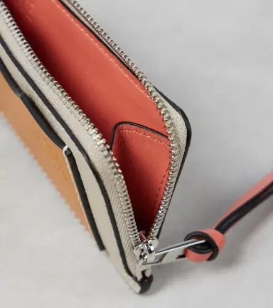 Loewe Leather card holder | Thumbnail 3