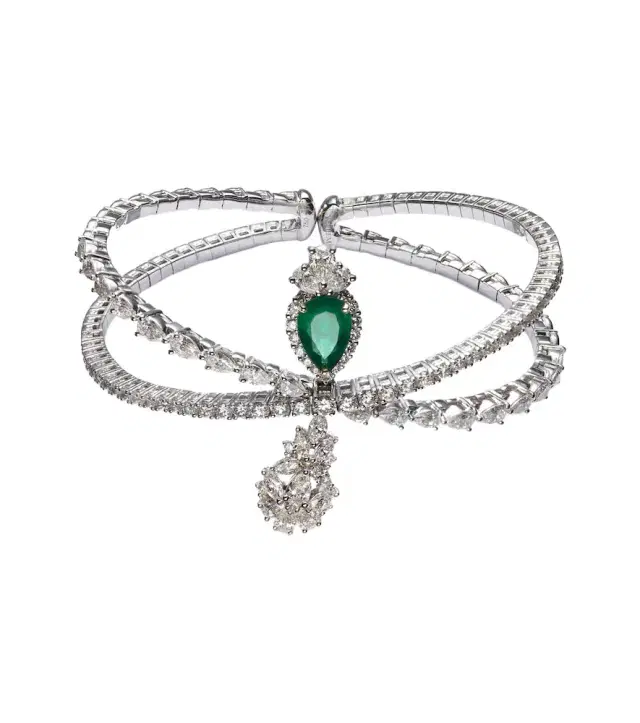 YEPREM Reign Supreme 18kt white gold bangle with diamonds and emerald