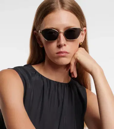 Loewe Anagram cat-eye sunglasses | Thumbnail 3 Loewe Anagram cat-eye sunglasses | Thumbnail 3