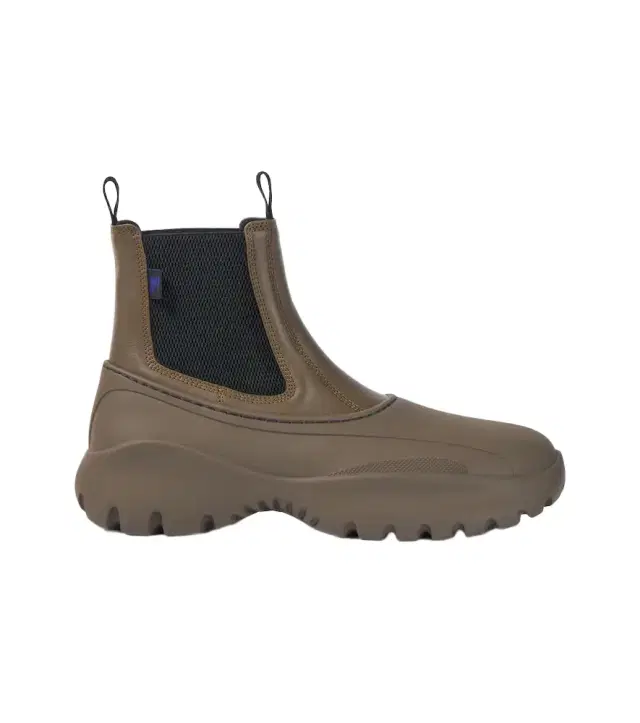 Burberry Leather Chelsea boots