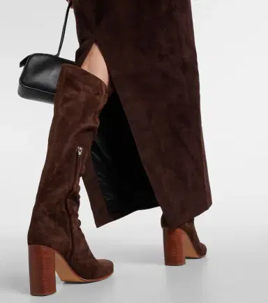 Khaite Loxley suede pencil skirt | Thumbnail 3