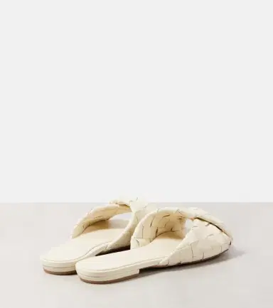 Bottega Veneta Blink Intrecciato leather slides | Thumbnail 2