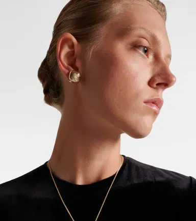 STONE AND STRAND Bond 14kt gold oversized earrings | Thumbnail 3 STONE AND STRAND Bond 14kt gold oversized earrings | Thumbnail 3