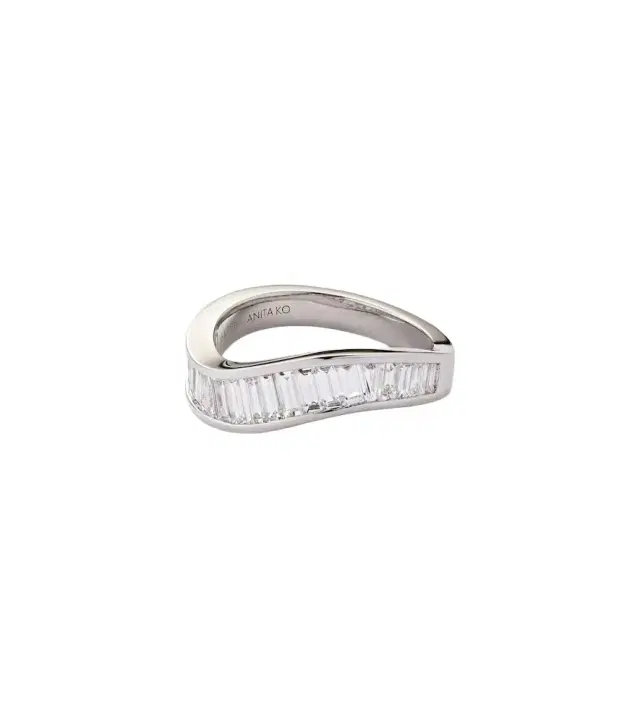 Wave 18kt white gold ring with diamonds
