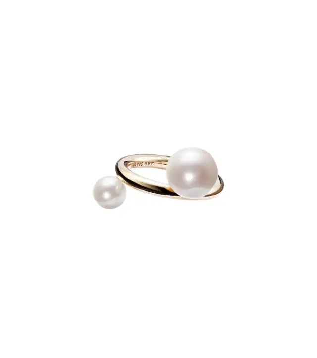 Sophie Bille Brahe La Grace 14kt gold ring with pearls