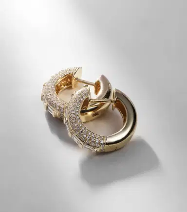SHAY JEWELRY 18kt gold hoop earrings with diamonds | Thumbnail 5