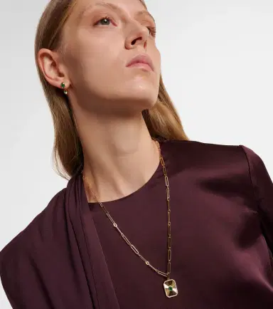 Shay Jewelry Radiant Deco 18kt gold pendant necklace with emerald and diamonds | Thumbnail 5