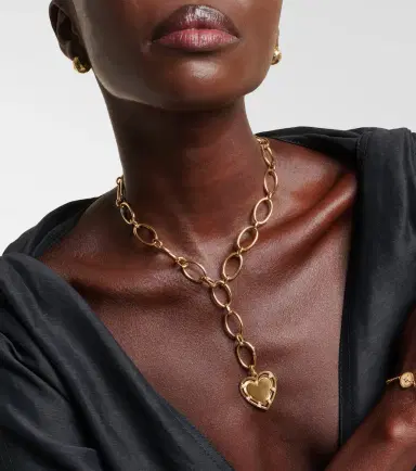 Foundrae Love 18kt gold pendant necklace with diamonds | Thumbnail 6 Foundrae Love 18kt gold pendant necklace with diamonds | Thumbnail 6
