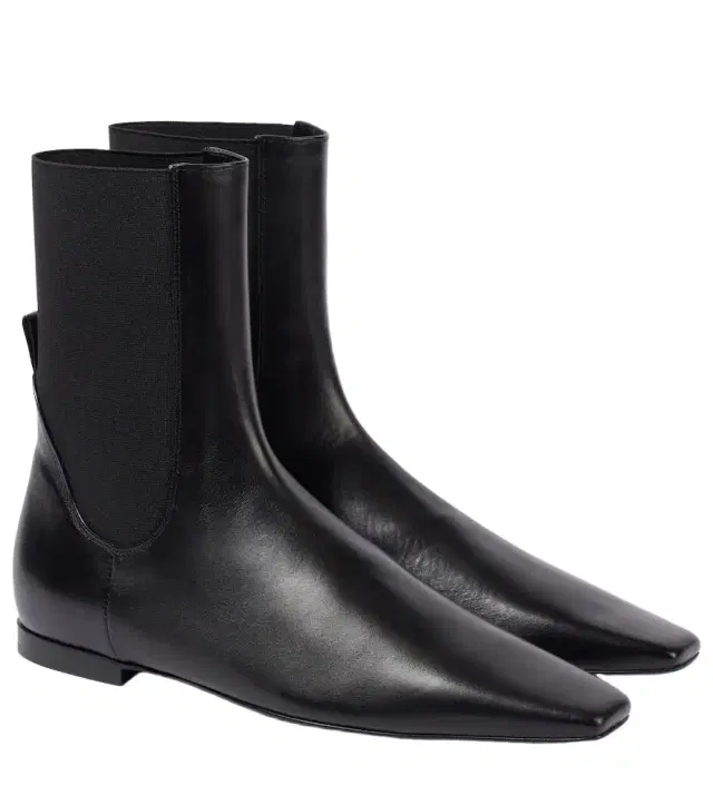 Toteme Leather chelsea boots