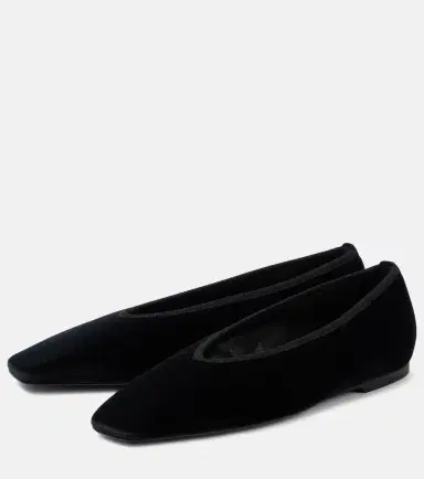 TOTEME Minimalist velvet ballet flats | Thumbnail 3 TOTEME Minimalist velvet ballet flats | Thumbnail 3