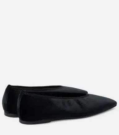 TOTEME Minimalist velvet ballet flats | Thumbnail 4 TOTEME Minimalist velvet ballet flats | Thumbnail 4