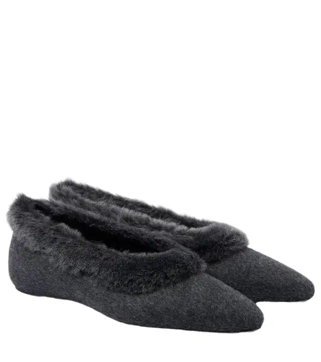 Toteme Shearling-lined ballet flats