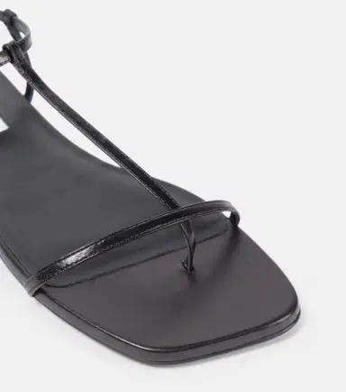 Jil Sander Leather thong sandals | Thumbnail 2