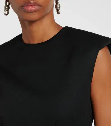 Wardrobe.NYC Wardrobe. NYC Sculpted midi dress | Thumbnail 3