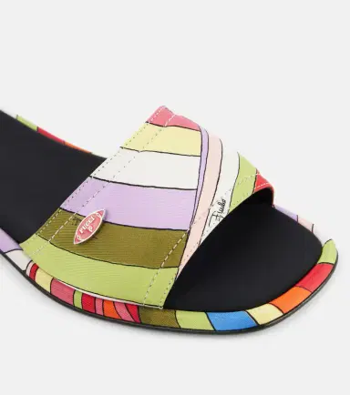 PUCCI Iride slides | Thumbnail 2