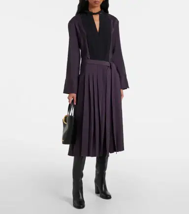 Joseph Pleated wool and silk midi dress | Thumbnail 4