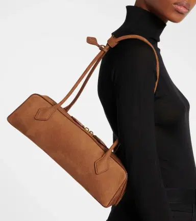 Alaïa Alaïa Le Teckel Medium suede shoulder bag | Thumbnail 5 Alaïa Alaïa Le Teckel Medium suede shoulder bag | Thumbnail 5