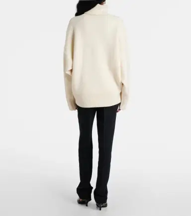 TOTEME Wool and cashmere-blend turtleneck sweater | Thumbnail 4