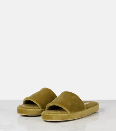 The Row Pillow slides | Thumbnail 3