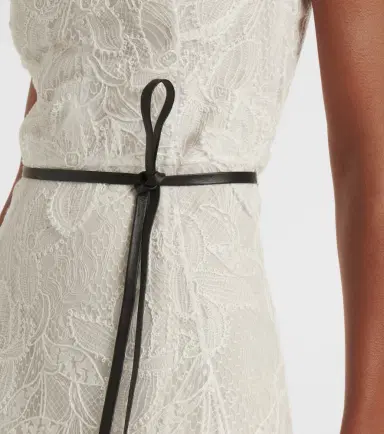 Oscar de la Renta Lace gown | Thumbnail 6