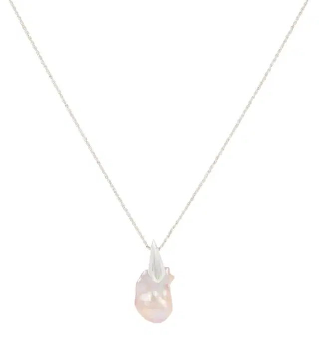 Sterling silver necklace with freshwater pearl