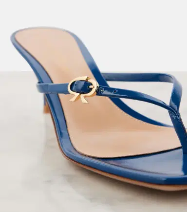 Gianvito Rossi Ribbon patent leather thong sandals | Thumbnail 2