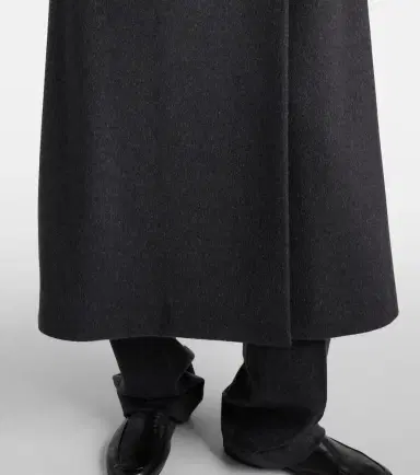 The Row Harisi cashmere coat | Thumbnail 3 The Row Harisi cashmere coat | Thumbnail 3