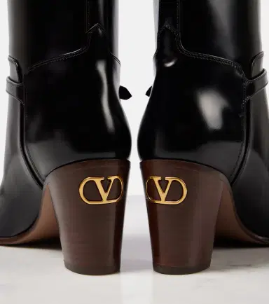 Valentino Garavani Pattie 75 leather knee-high boots | Thumbnail 3 Valentino Garavani Pattie 75 leather knee-high boots | Thumbnail 3