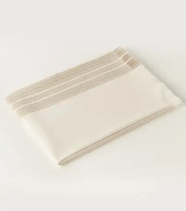 Loro Piana Suitcase striped beach towel | Thumbnail 5