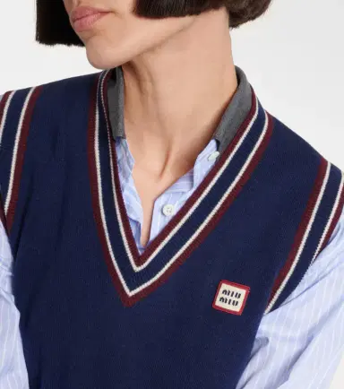Miu Miu Wool and cashmere sweater vest | Thumbnail 4