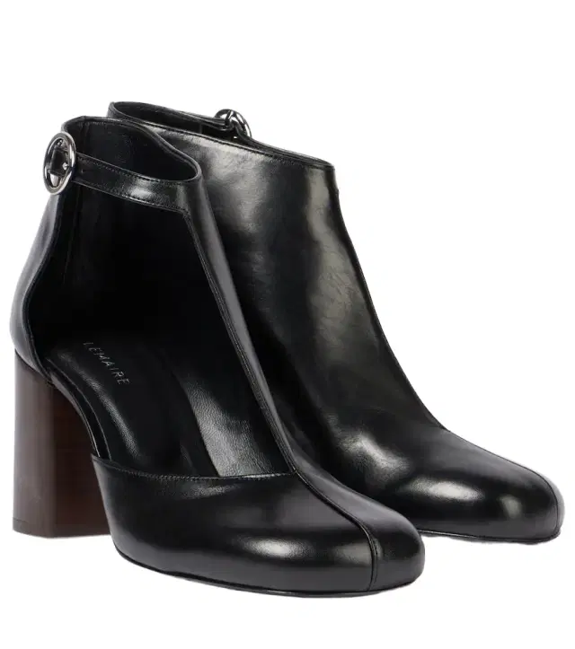 Lemaire Cutout leather ankle boots