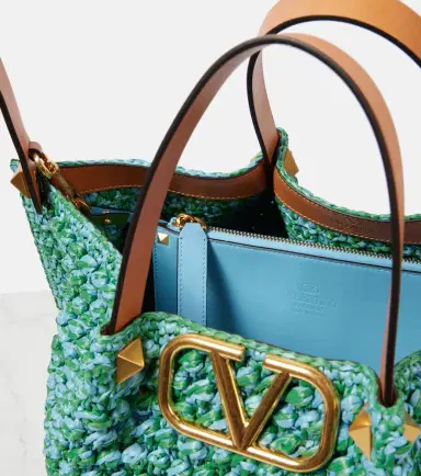 Valentino Garavani VLogo Medium raffia-effect tote bag | Thumbnail 2 Valentino Garavani VLogo Medium raffia-effect tote bag | Thumbnail 2