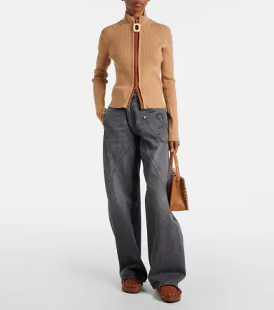JW Anderson Ruffled leather mules | Thumbnail 5