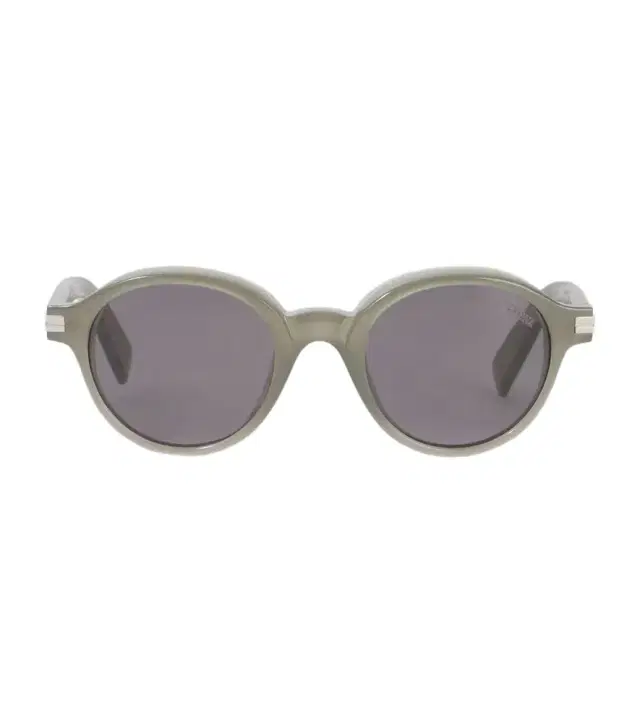 Round sunglasses