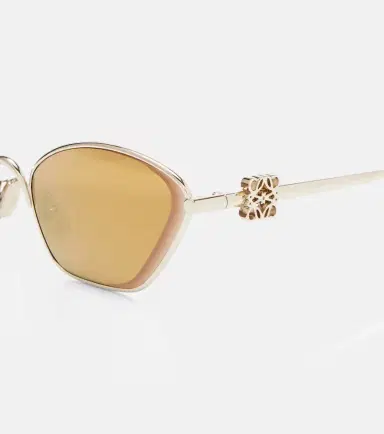 Loewe Anagram cat-eye sunglasses | Thumbnail 4 Loewe Anagram cat-eye sunglasses | Thumbnail 4