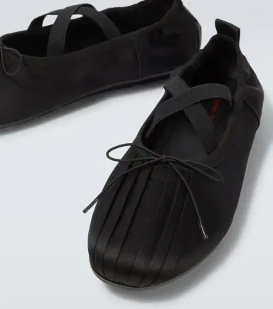 Simone Rocha Grip satin ballet flats | Thumbnail 5