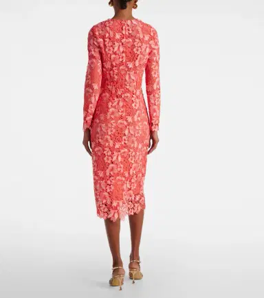 Monique Lhuillier Floral gown | Thumbnail 4